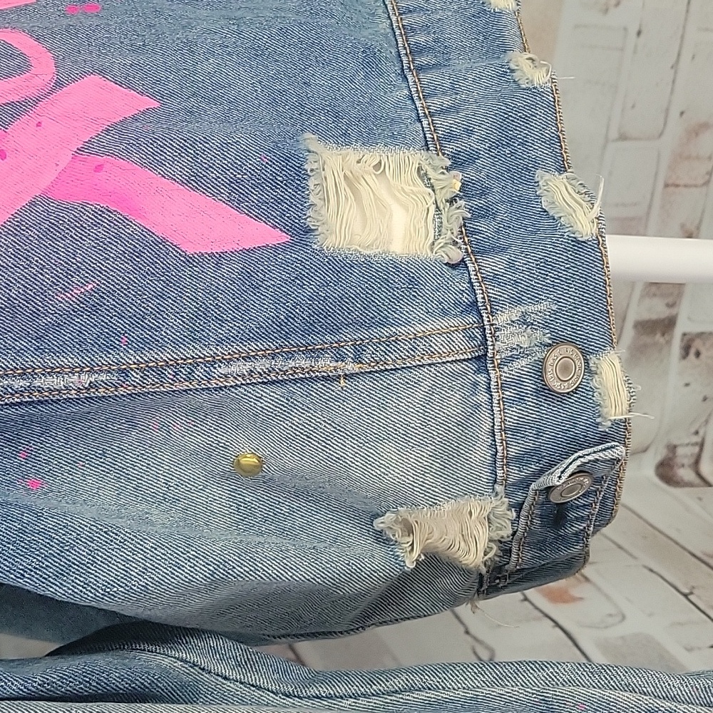 Custom Upcycled Pink Ribbon Jean Jacket S/M Breast Cancer 🎀 - Picture 4 of 12